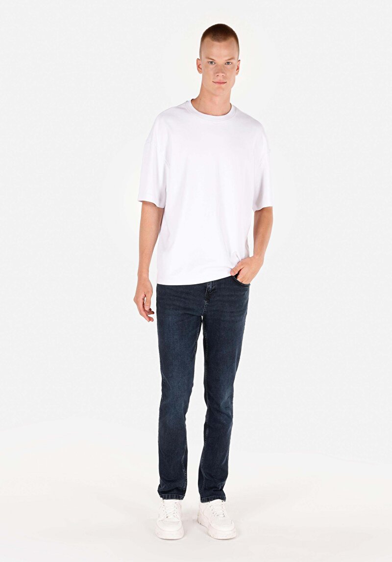 Изображение Мужские джинсы цвета индиго прямого кроя с заниженной посадкой