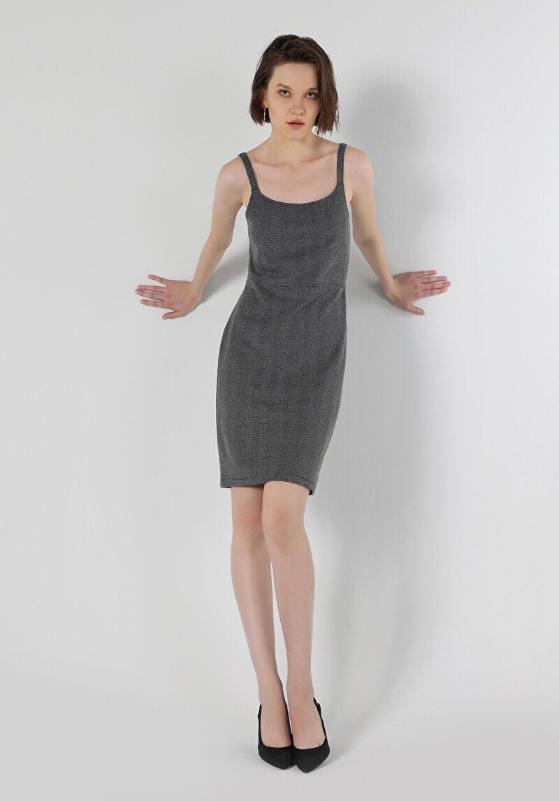 Показать информацию о Женское платье