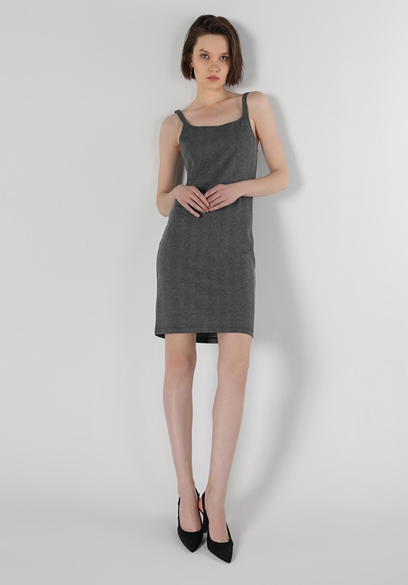 Показать информацию о Женское платье