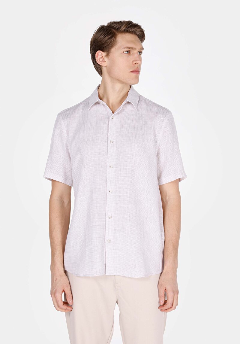 Изображение Мужская бежевая рубашка стандартного кроя с длинными рукавами