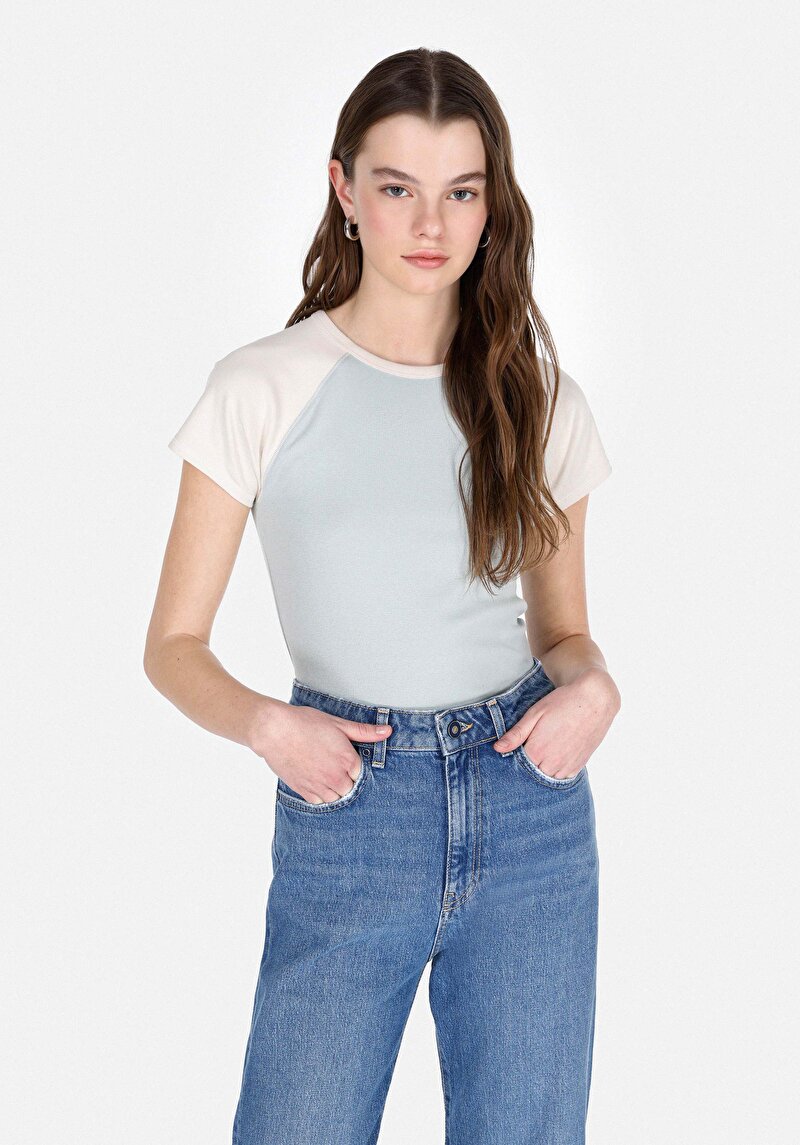 Изображение Женская футболка короткий рукав