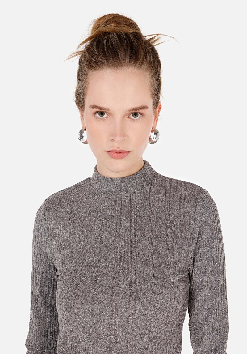 Показать информацию о Жен. Свитеры