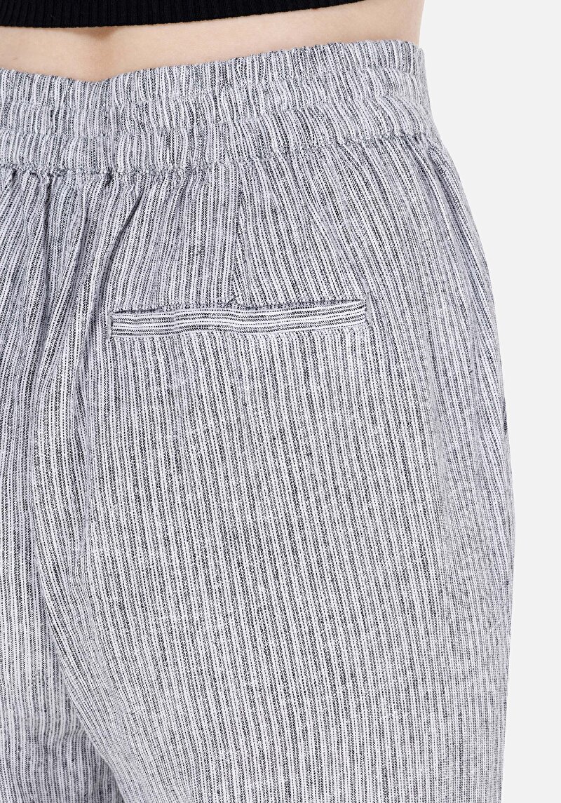 Показать информацию о Женские антрацитовые брюки прямого кроя, с заниженной талией