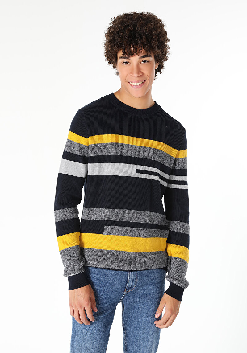 Изображение Мужской свитер