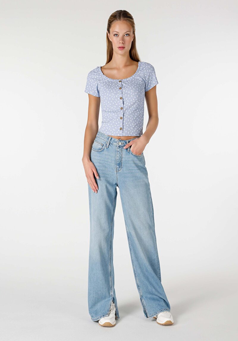 Изображение Женские широкие джинсы стандартного кроя с высокой талией