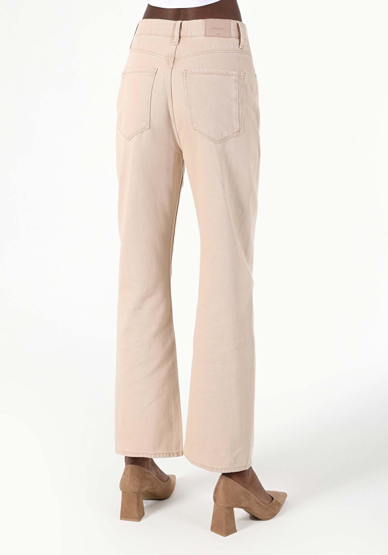 Показать информацию о Женские светло-коричневые джинсы обычного кроя с высокой талией и прямыми штанинами