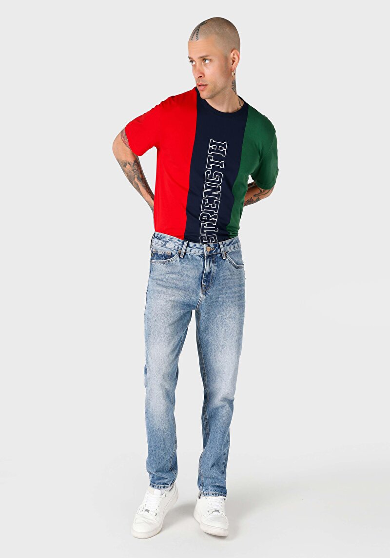 Изображение Мужские узкие джинсы цвета индиго стандартного кроя со средней посадкой