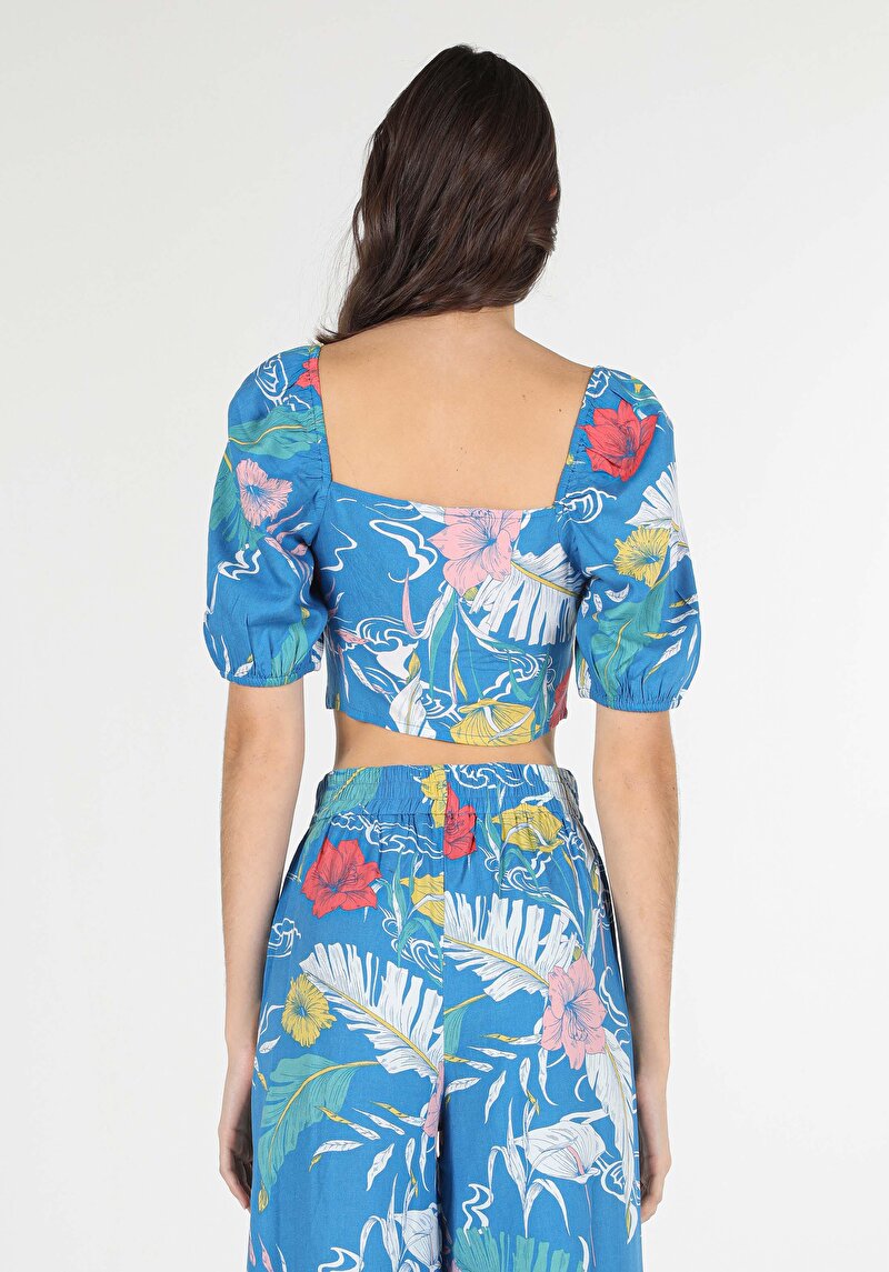 Показать информацию о женская рубашка приталенного кроя с v-образным вырезом и принтом slim fit