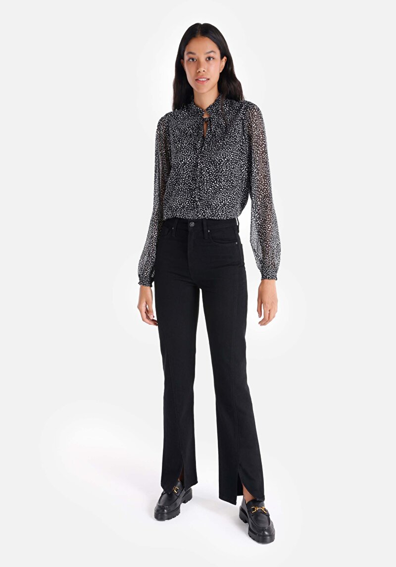 Изображение Женские джинсы цвета индиго стандартного кроя с завышенной талией