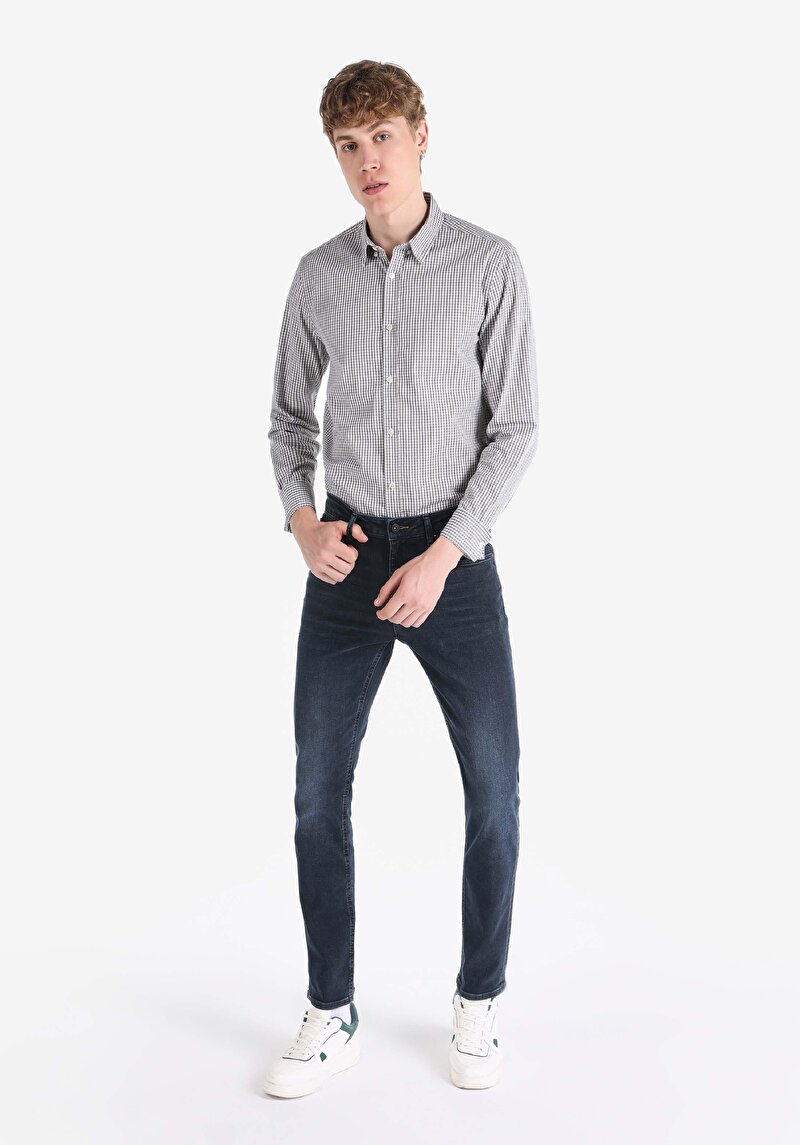 Изображение Мужские джинсы прямого кроя цвета тёмного индиго с заниженной талией