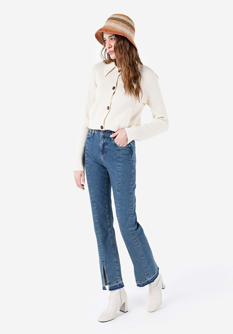 Показать информацию о Женские джинсы цвета индиго стандартного кроя с завышенной талией