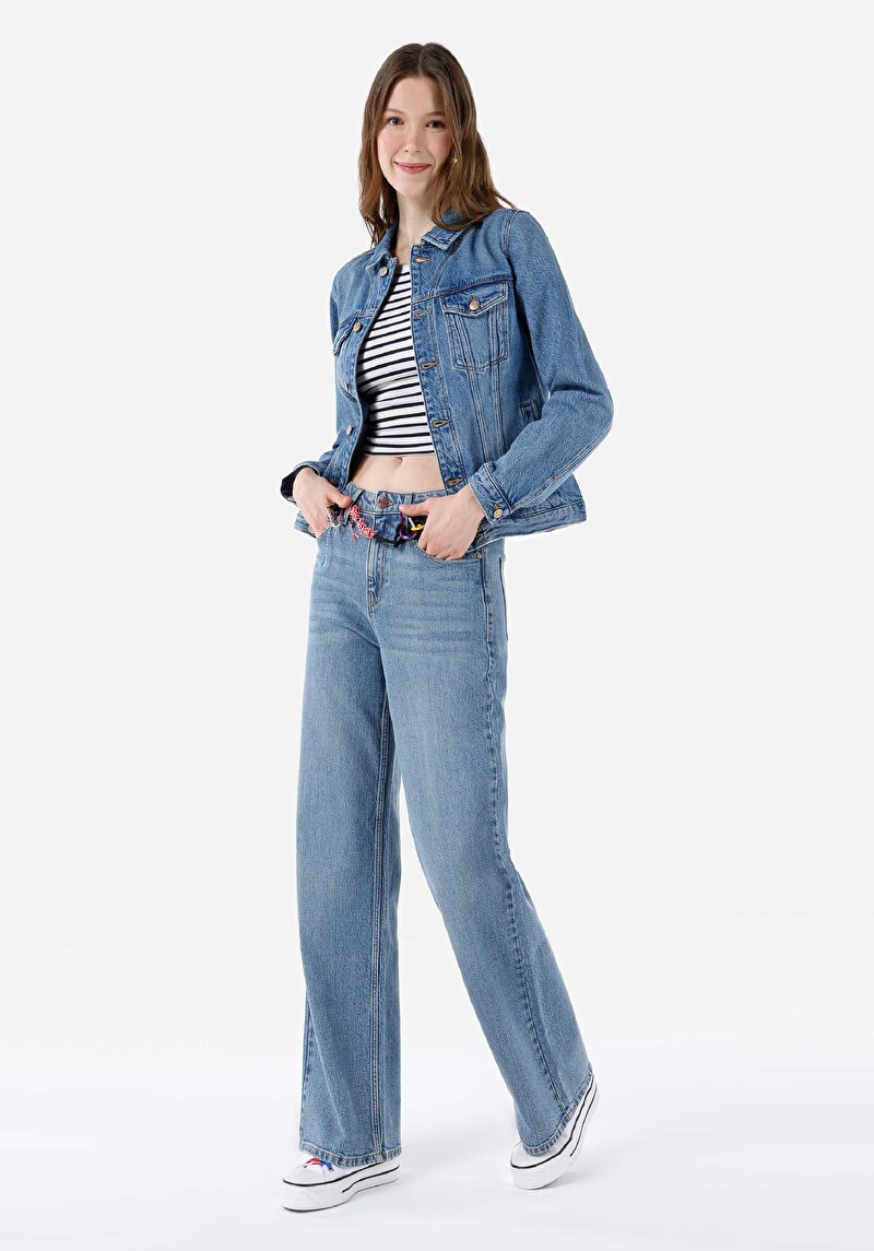 Изображение Женские джинсы цвета индиго с высокой талией и широкими штанинами, обычного кроя