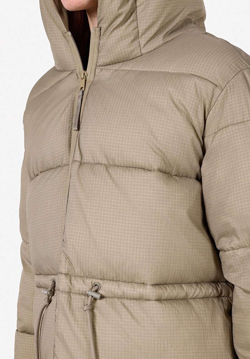 Показать информацию о Женское зеленое пальто с капюшоном прямого кроя