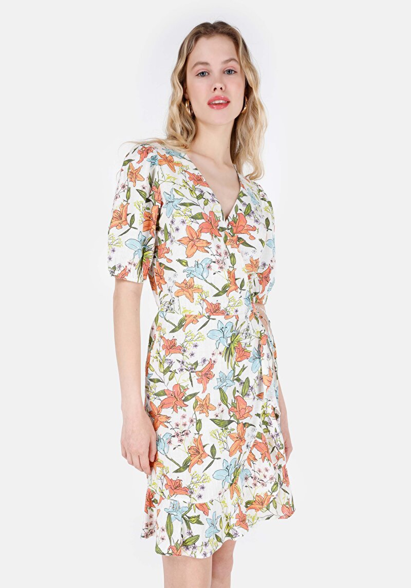 Показать информацию о Женское разноцветное платье стандартного кроя