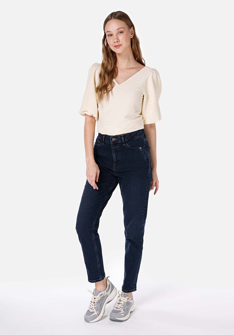 Показать информацию о Женские джинсы цвета темно-индиго mom fit slim leg