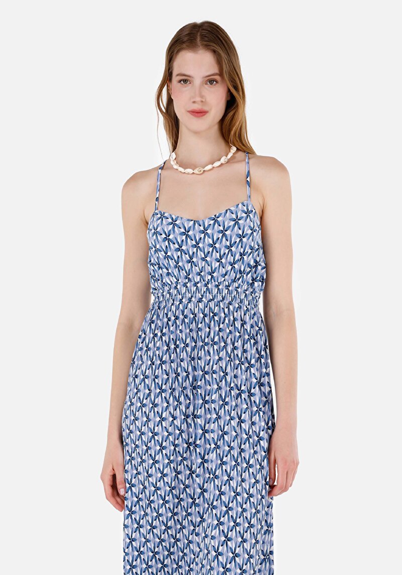 Показать информацию о Женское разноцветное платье стандартного кроя с короткими рукавами