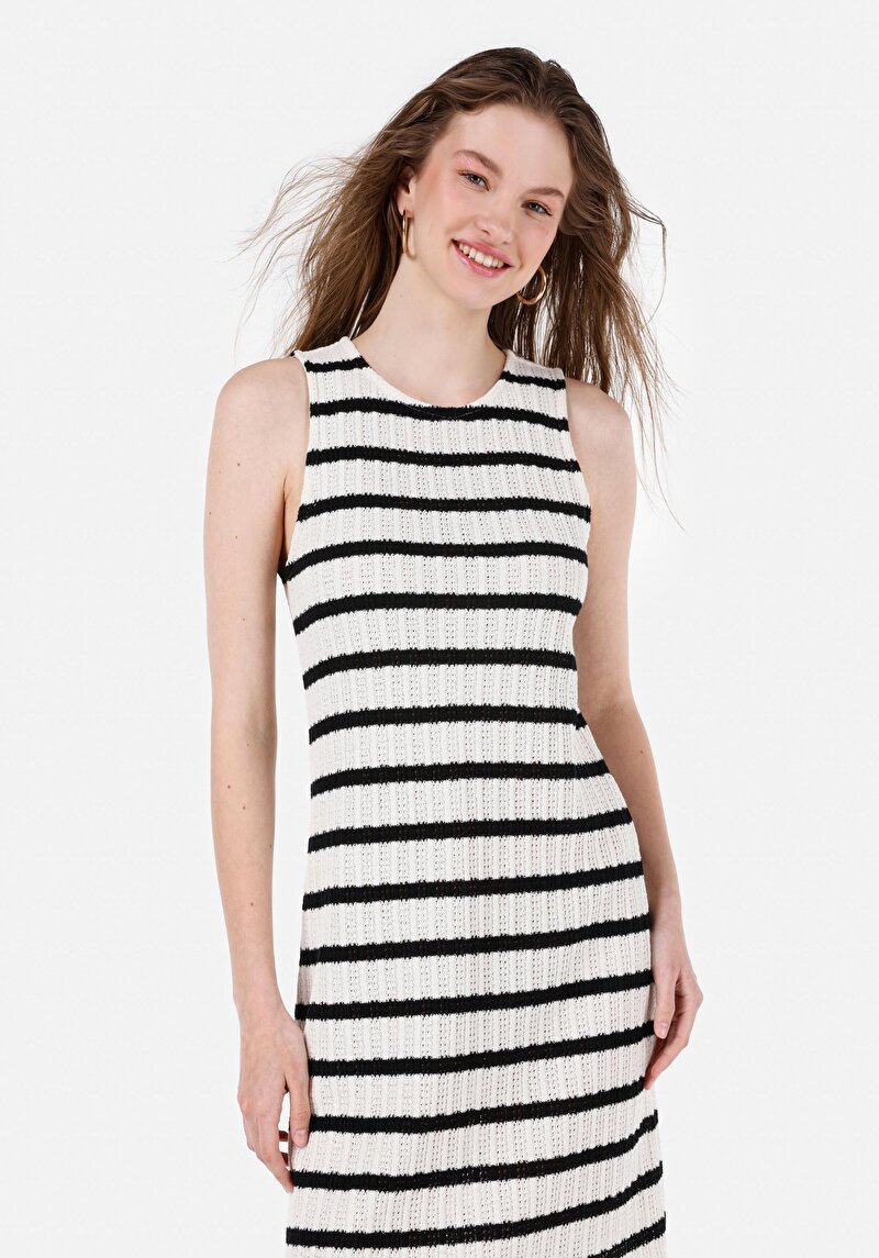 Показать информацию о Женское платье