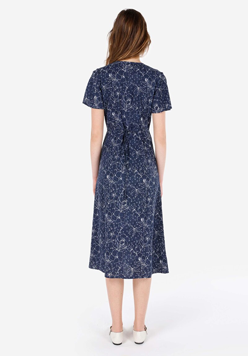 Показать информацию о Женское темно-синее платье, стандартного кроя