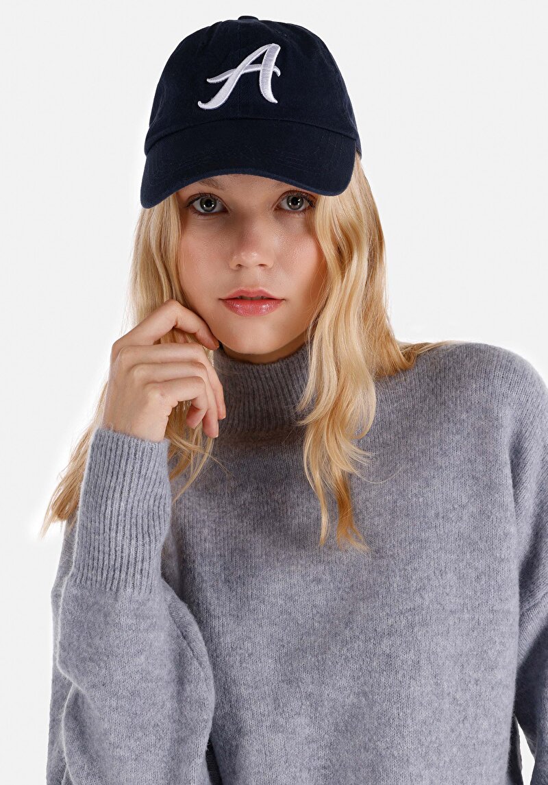 Показать информацию о Женский свитер