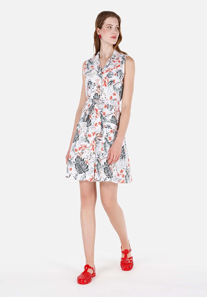 Изображение Женское разноцветное платье стандартного кроя