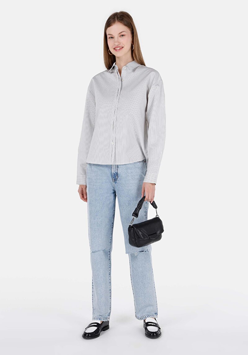 Изображение Женские джинсы цвета индиго, прямого кроя, с завышенной талией