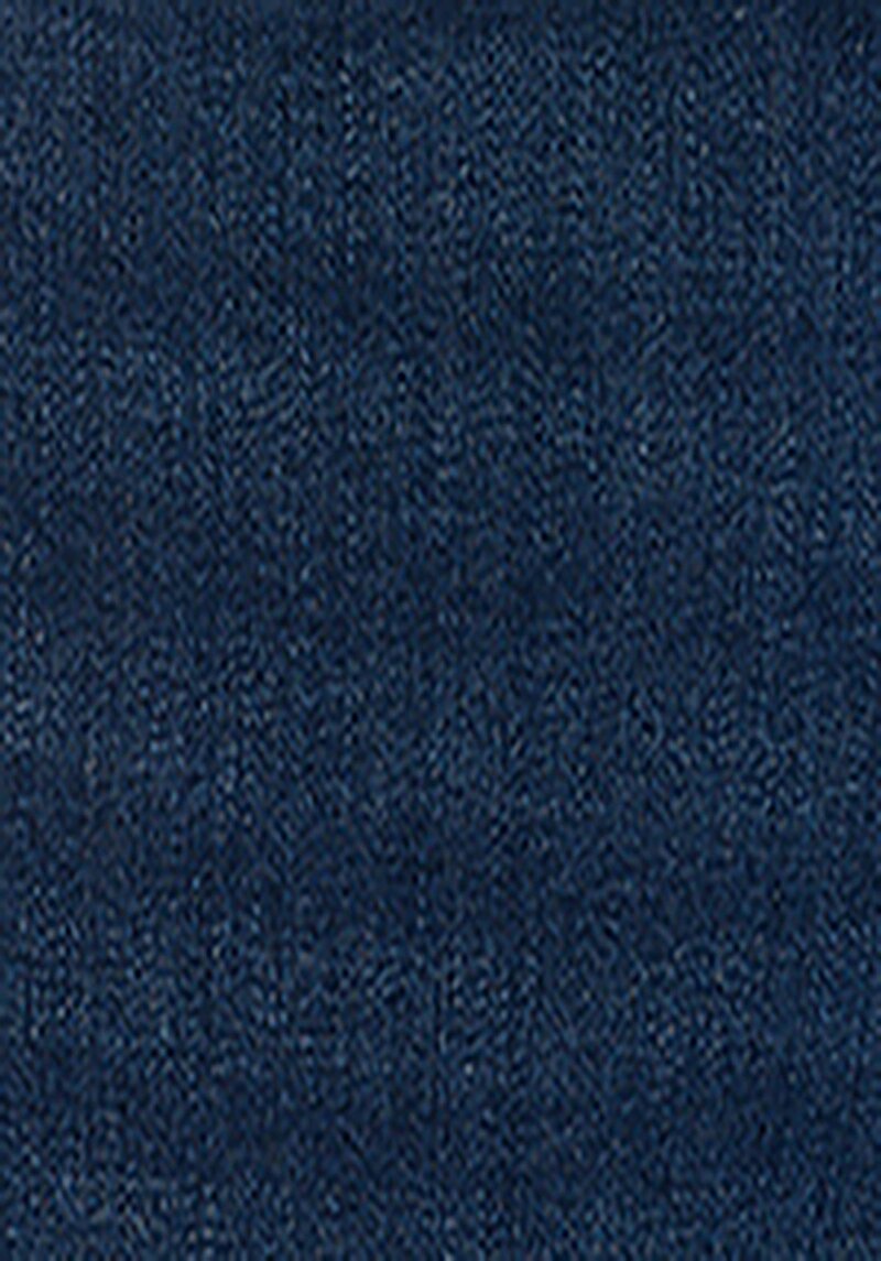 Показать информацию о Женские джинсы тёмно-индиго цвета приталенного кроя