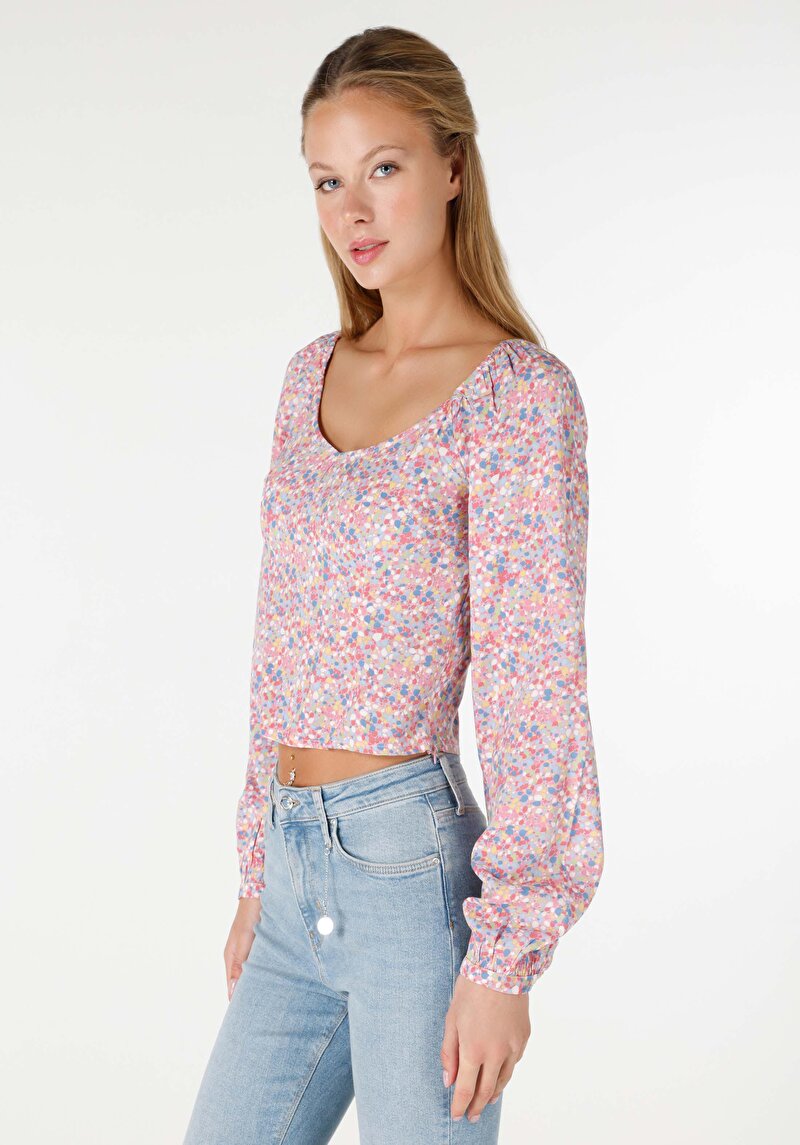 Изображение Женская разноцветная рубашка приталенного кроя