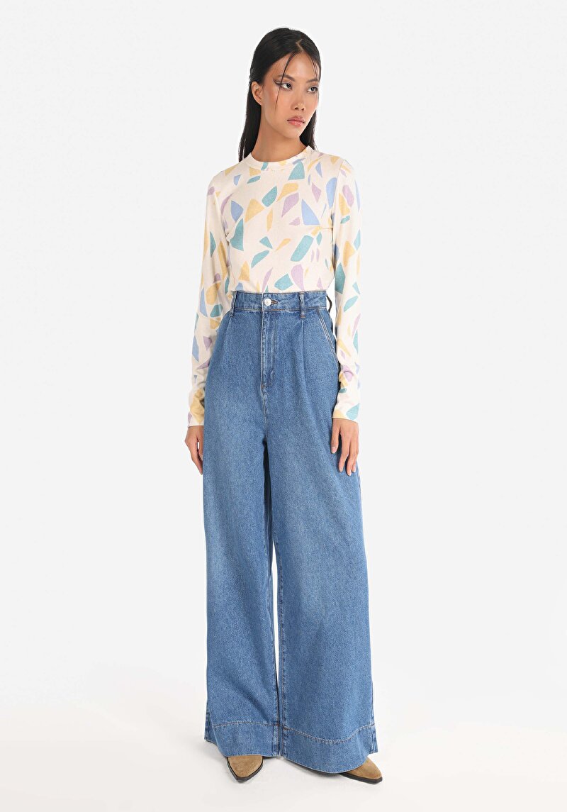 Изображение Женские джинсы цвета индиго с высокой талией и широкими штанинами, обычного кроя