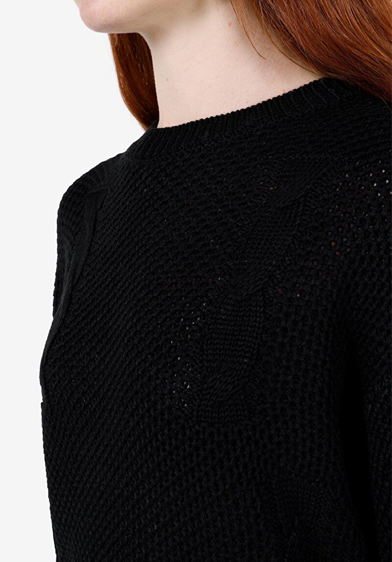 Показать информацию о Женский свитер