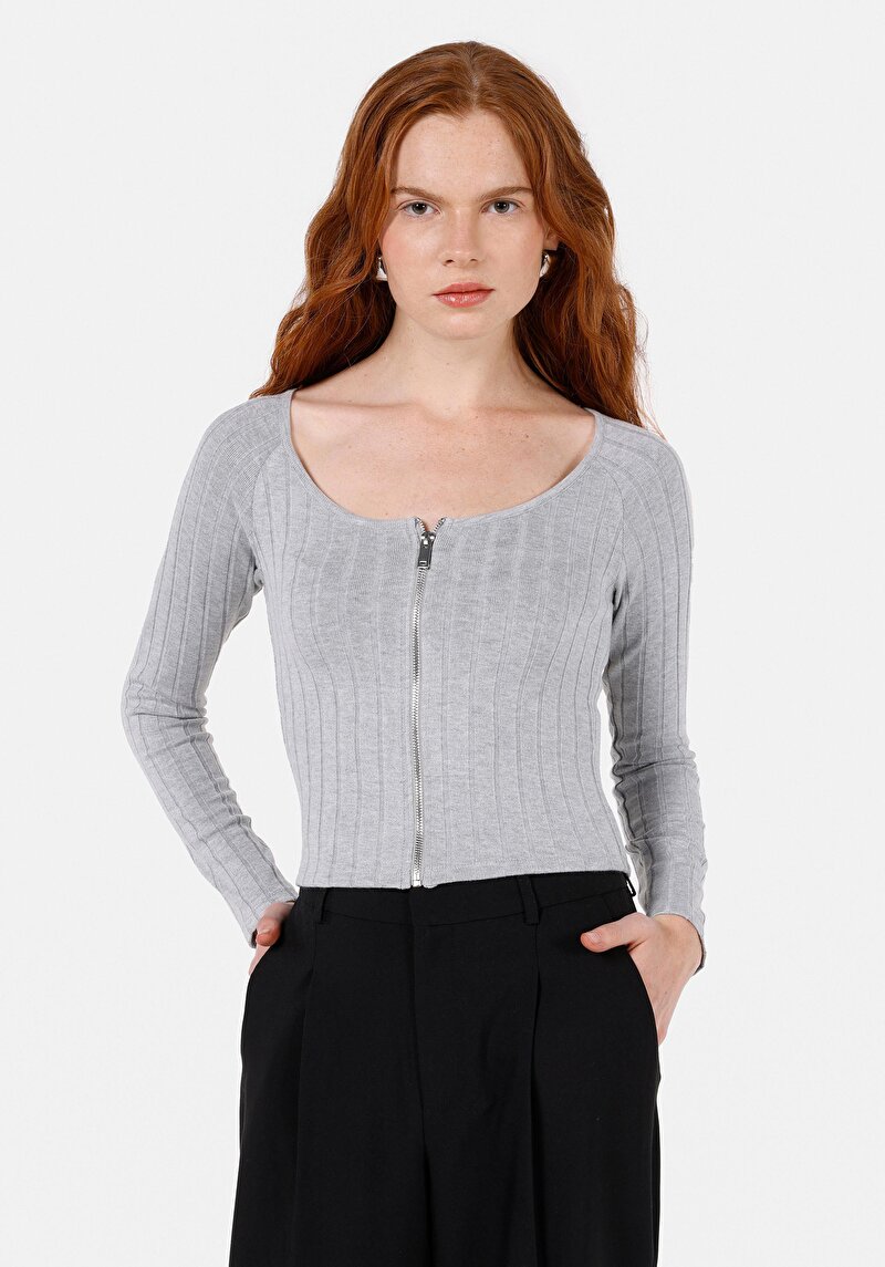 Изображение Женская блузка длинный рукав