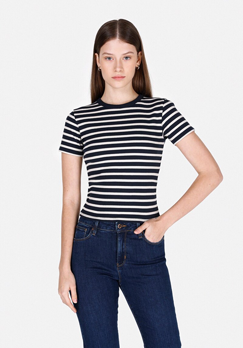 Изображение Женская футболка короткий рукав