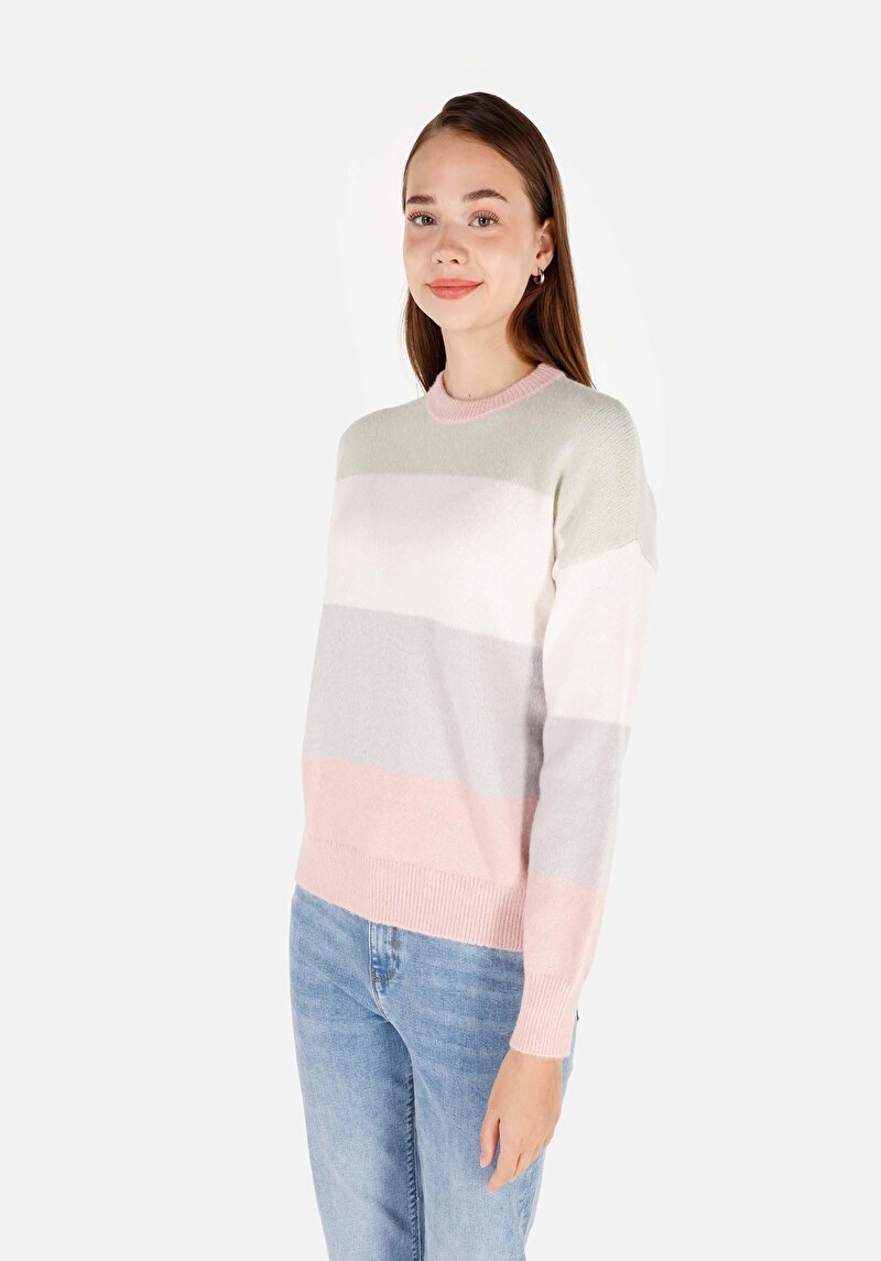 Изображение Женский разноцветный свитер с круглым вырезом, стандартного кроя