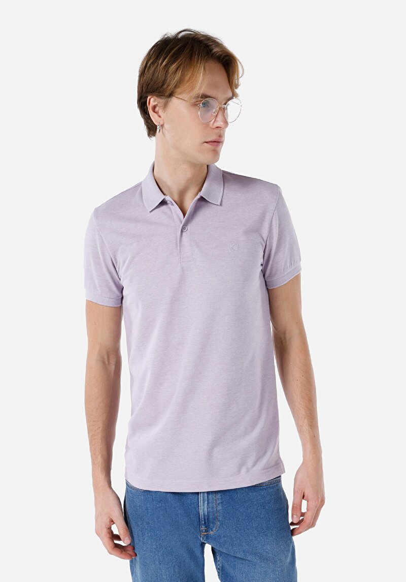 Изображение Мужская фиолетовая футболка-поло классического кроя с короткими рукавами