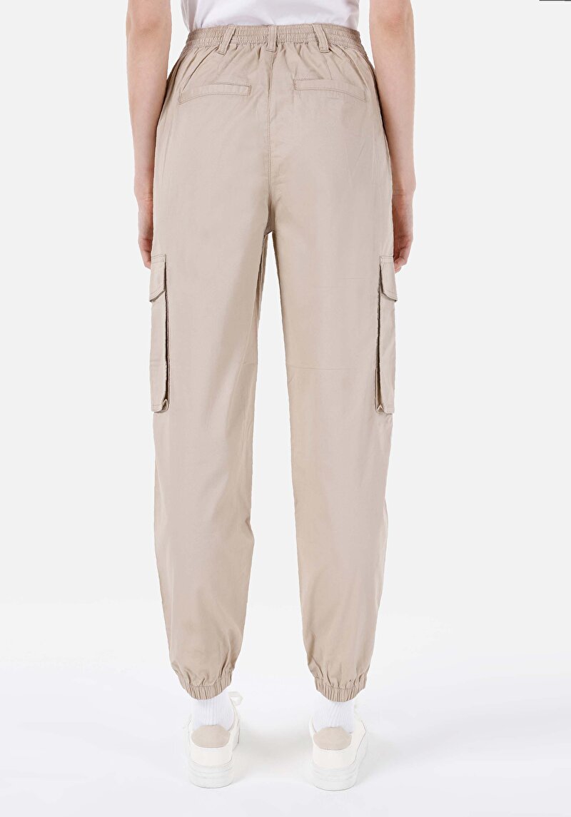 Показать информацию о Женские бежевые брюки узкого кроя, с высокой посадкой