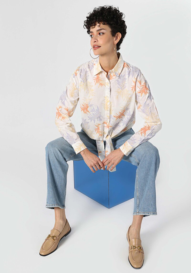 Показать информацию о Женская разноцветная рубашка с принтом классического кроя с длинными рукавами