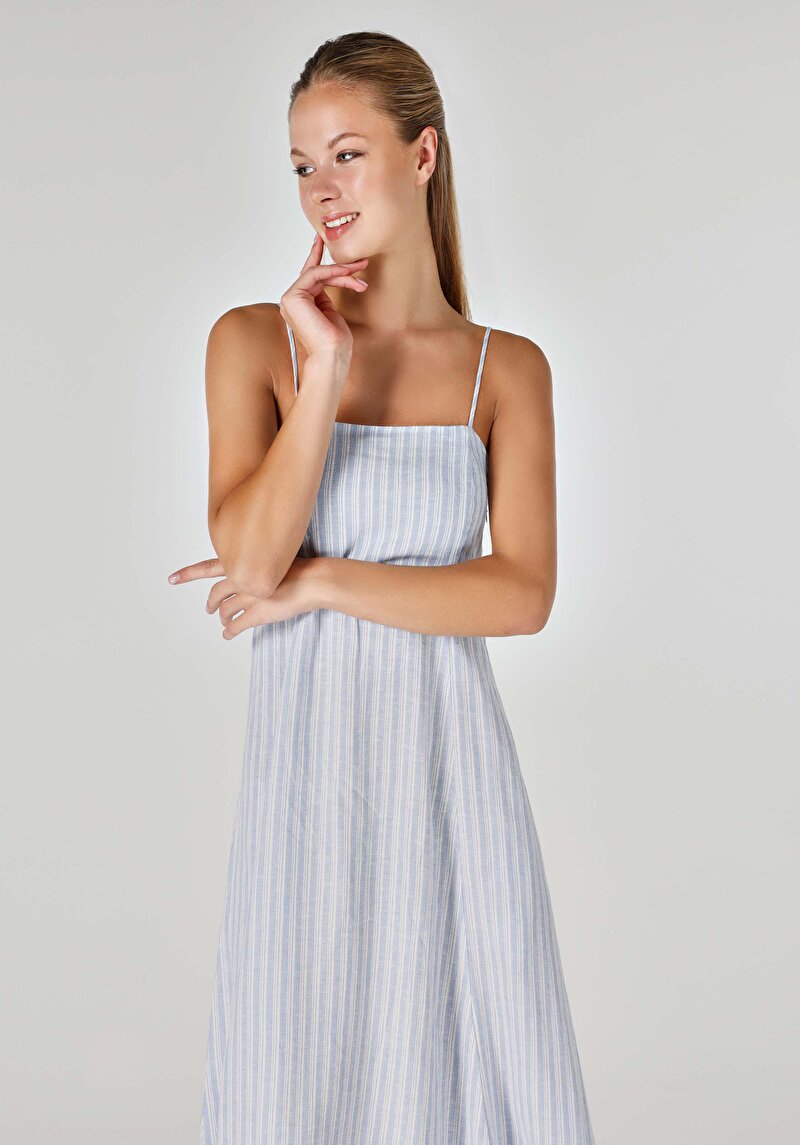 Показать информацию о Женское платье