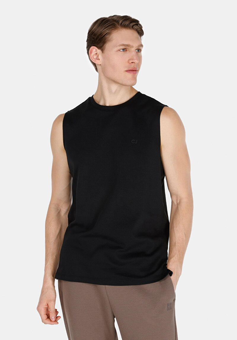 Изображение Мужская черная майка стандартного кроя