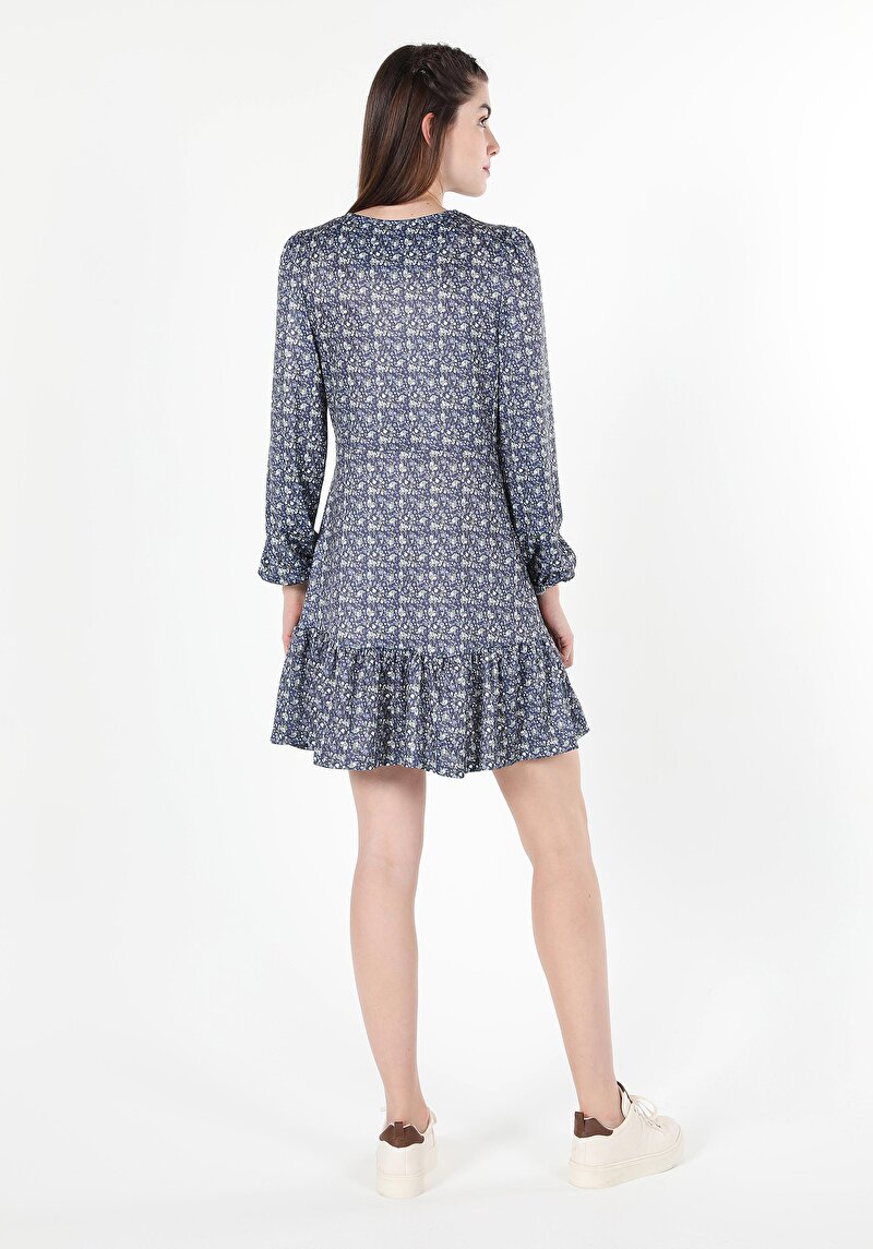 Показать информацию о Женское платье