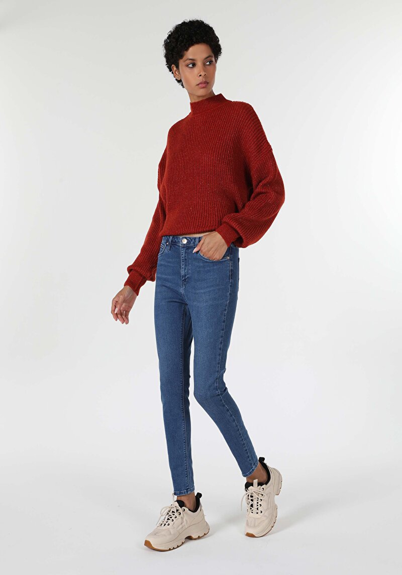 Изображение Женские джинсы обтягивающего кроя