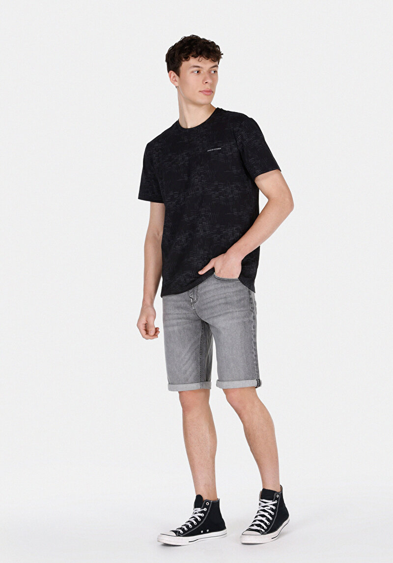 Изображение Мужские джинсовые шорты антрацитового цвета, прямого кроя, с заниженной талией
