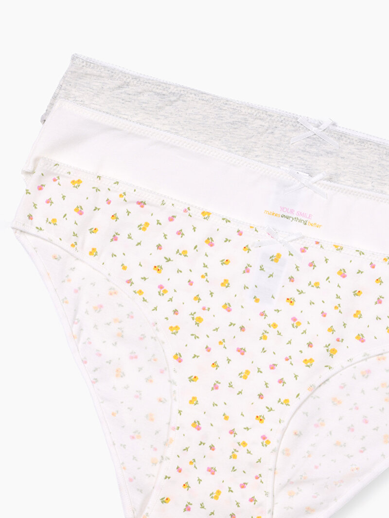 Изображение Женское нижнее бельё