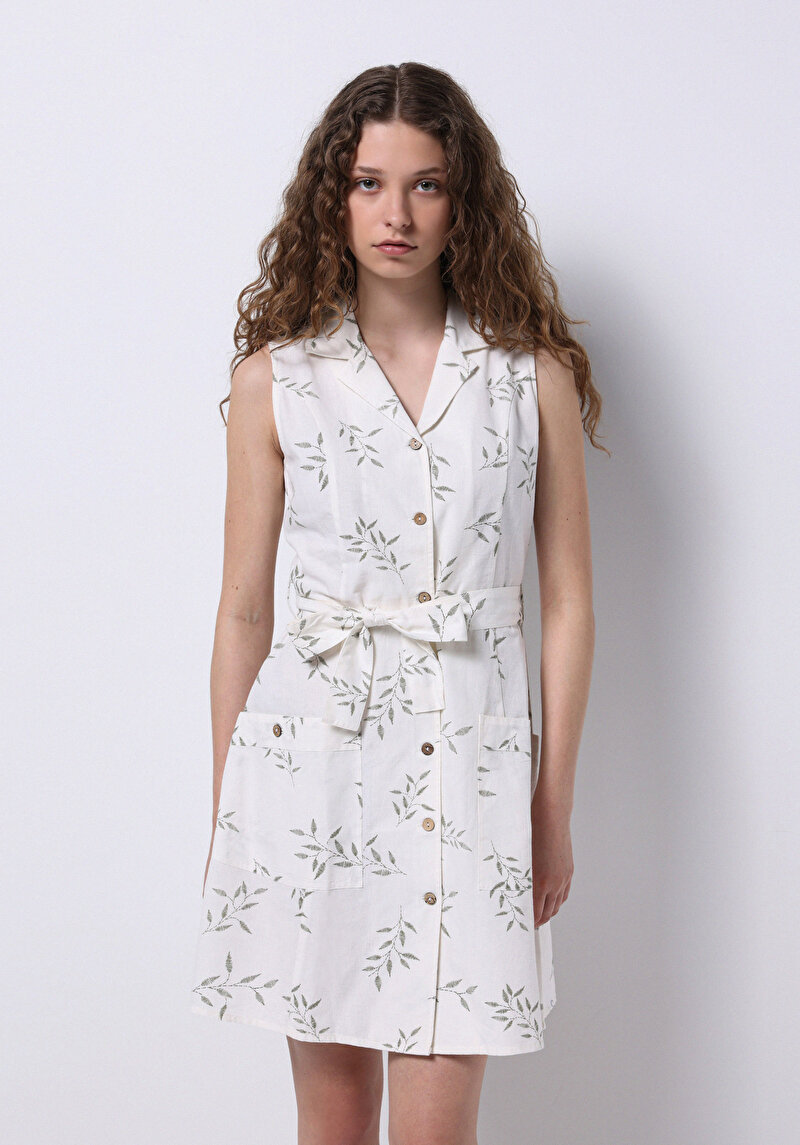 Изображение Женское платье экрю, стандартного кроя