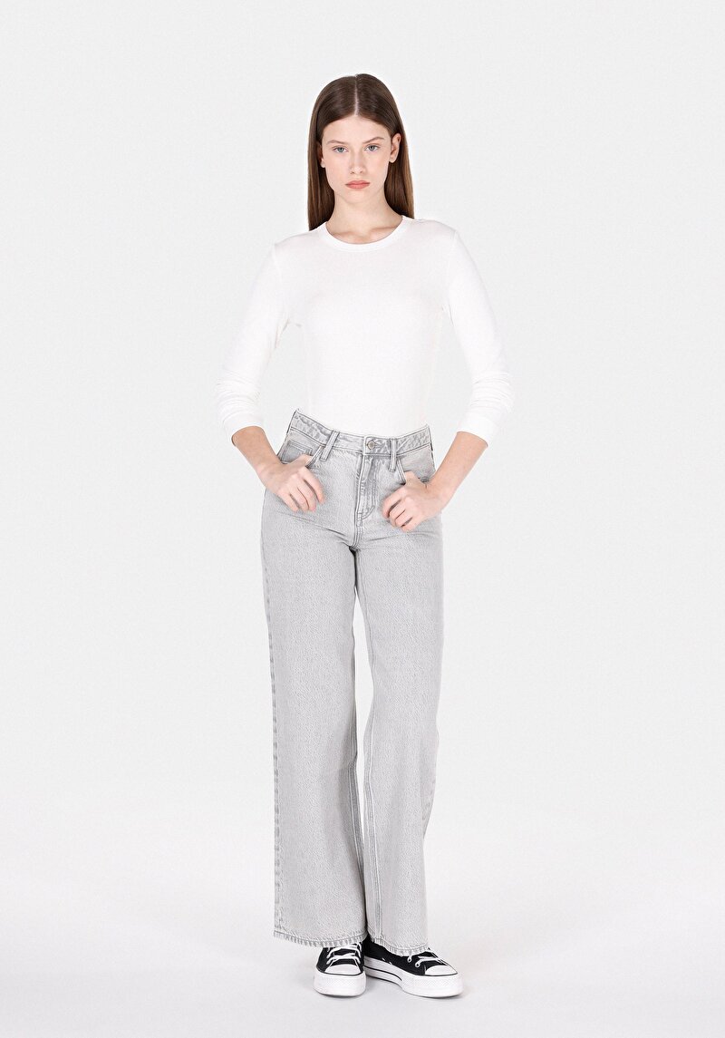 Изображение Женские серые джинсы с высокой посадкой, широкого кроя