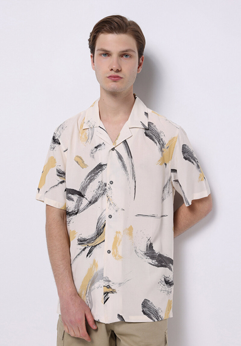 Изображение Мужская рубашка короткий рукав