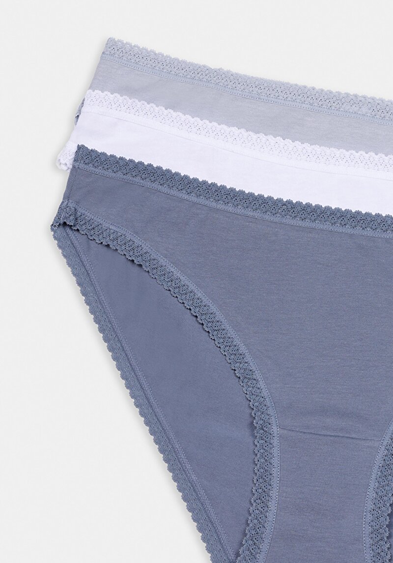 Изображение Женское нижнее бельё