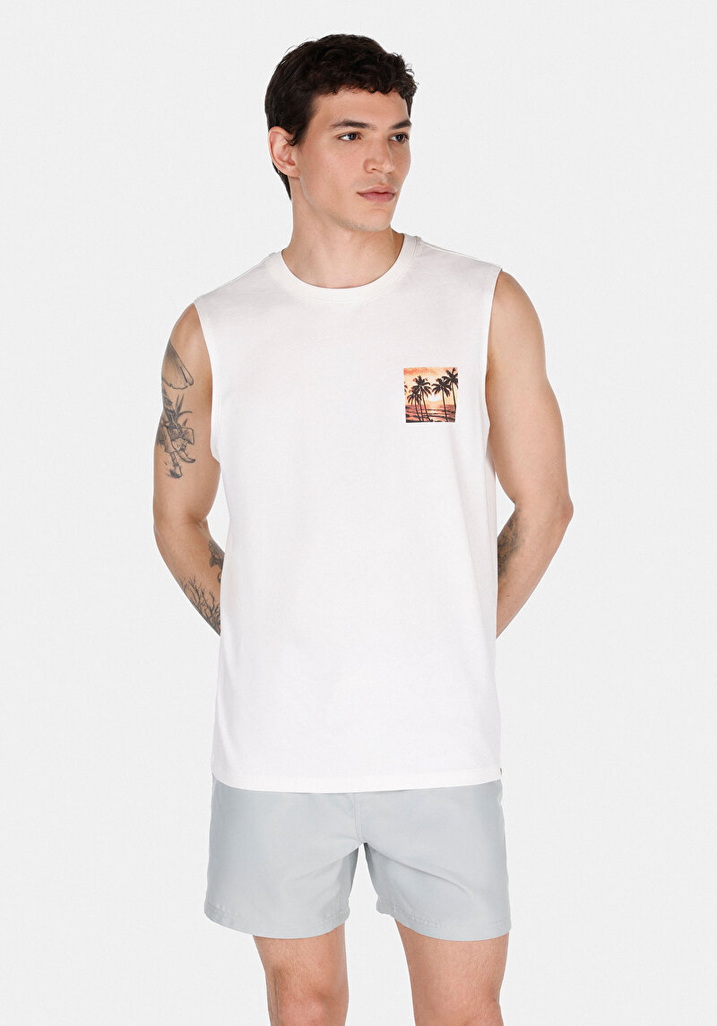 Изображение Мужская белая майка стандартного кроя