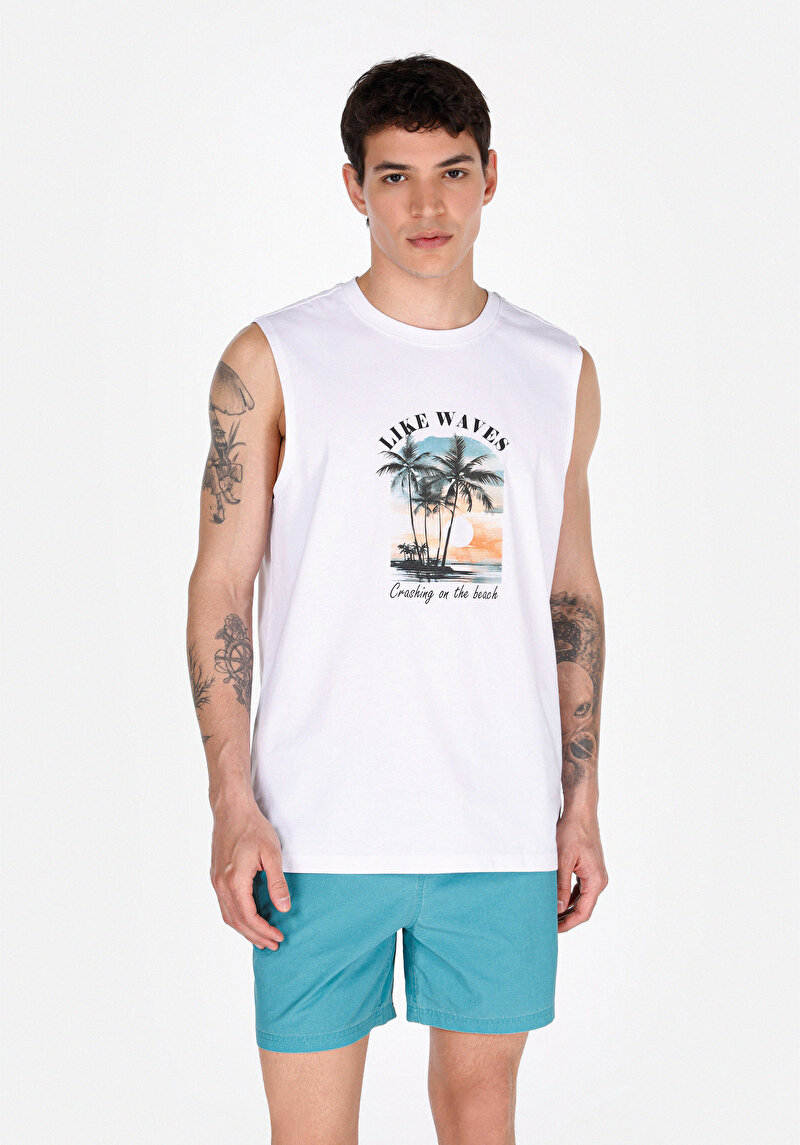 Изображение Мужская белая майка стандартного кроя