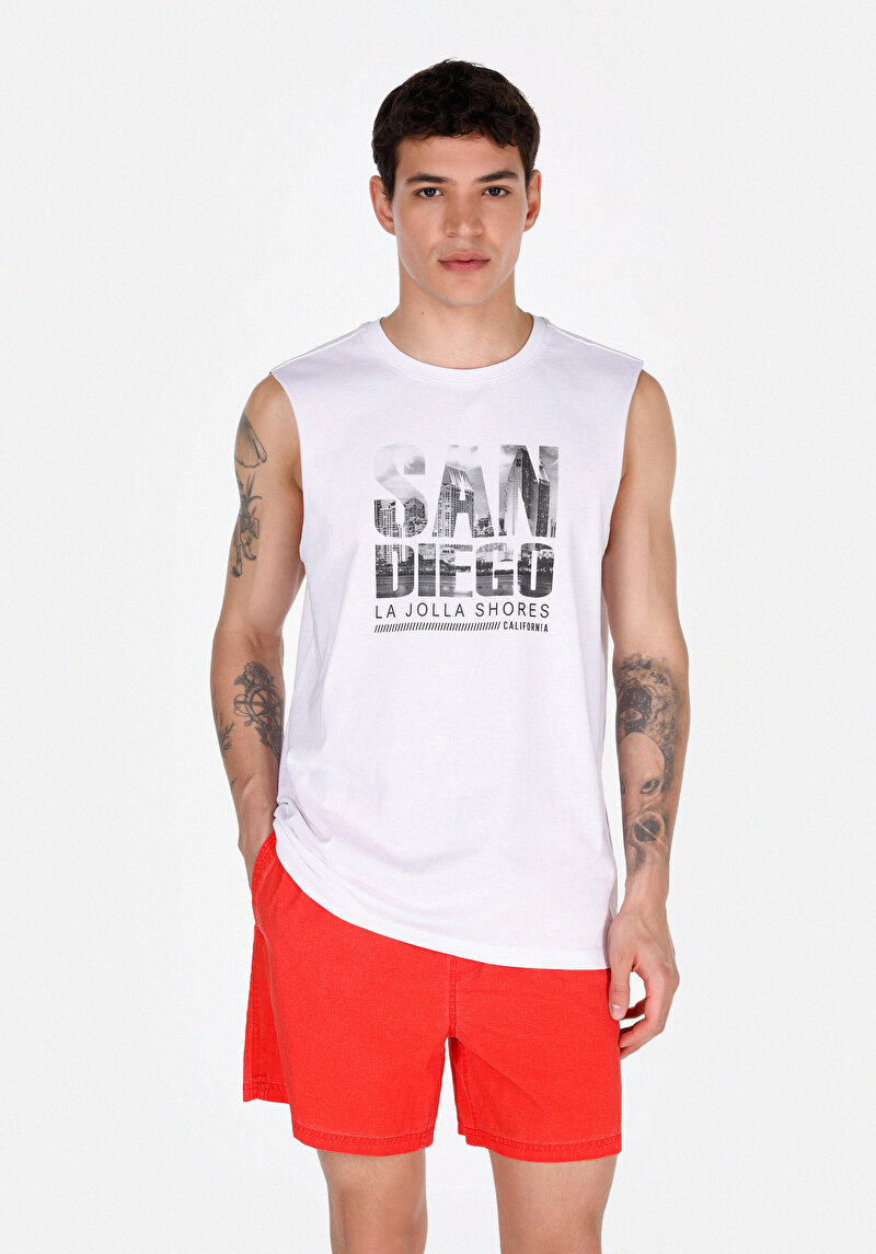 Изображение Мужская белая майка стандартного кроя