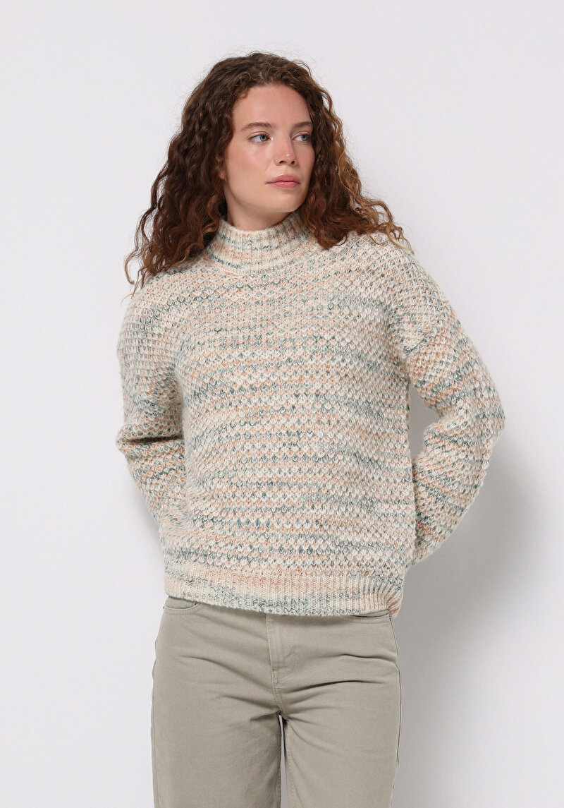 Изображение Жен. Свитеры