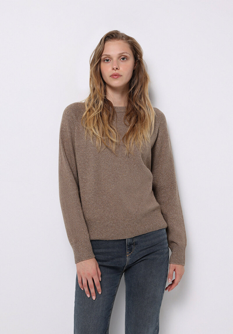 Изображение Женский свитер с длинным рукавом